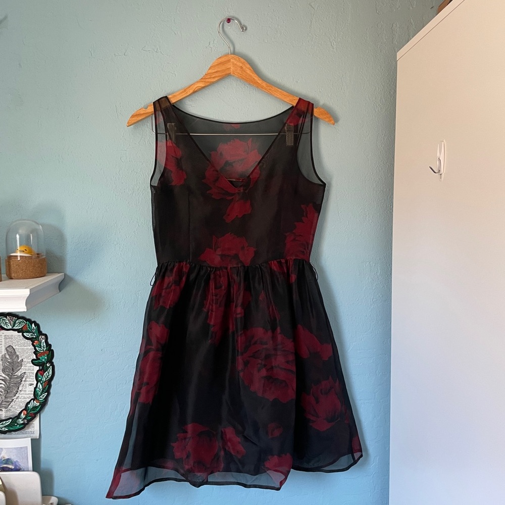 ann taylor sheer slip black floral mini dress. fit and flare with poofy tulle 4p - Picture 3 of 7